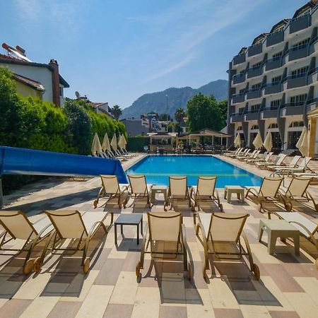 Hotel Club Selen İçmeler Exterior foto