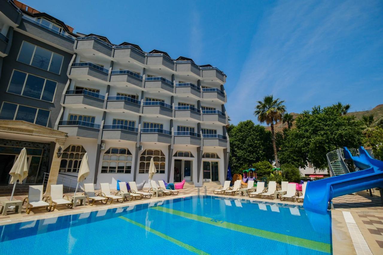 Hotel Club Selen İçmeler Exterior foto