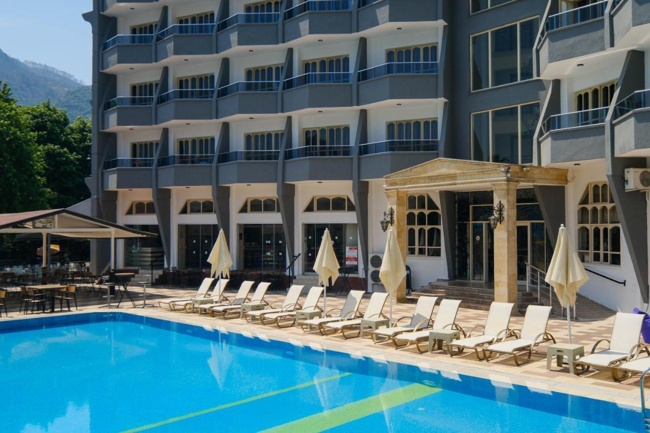 Hotel Club Selen İçmeler Exterior foto