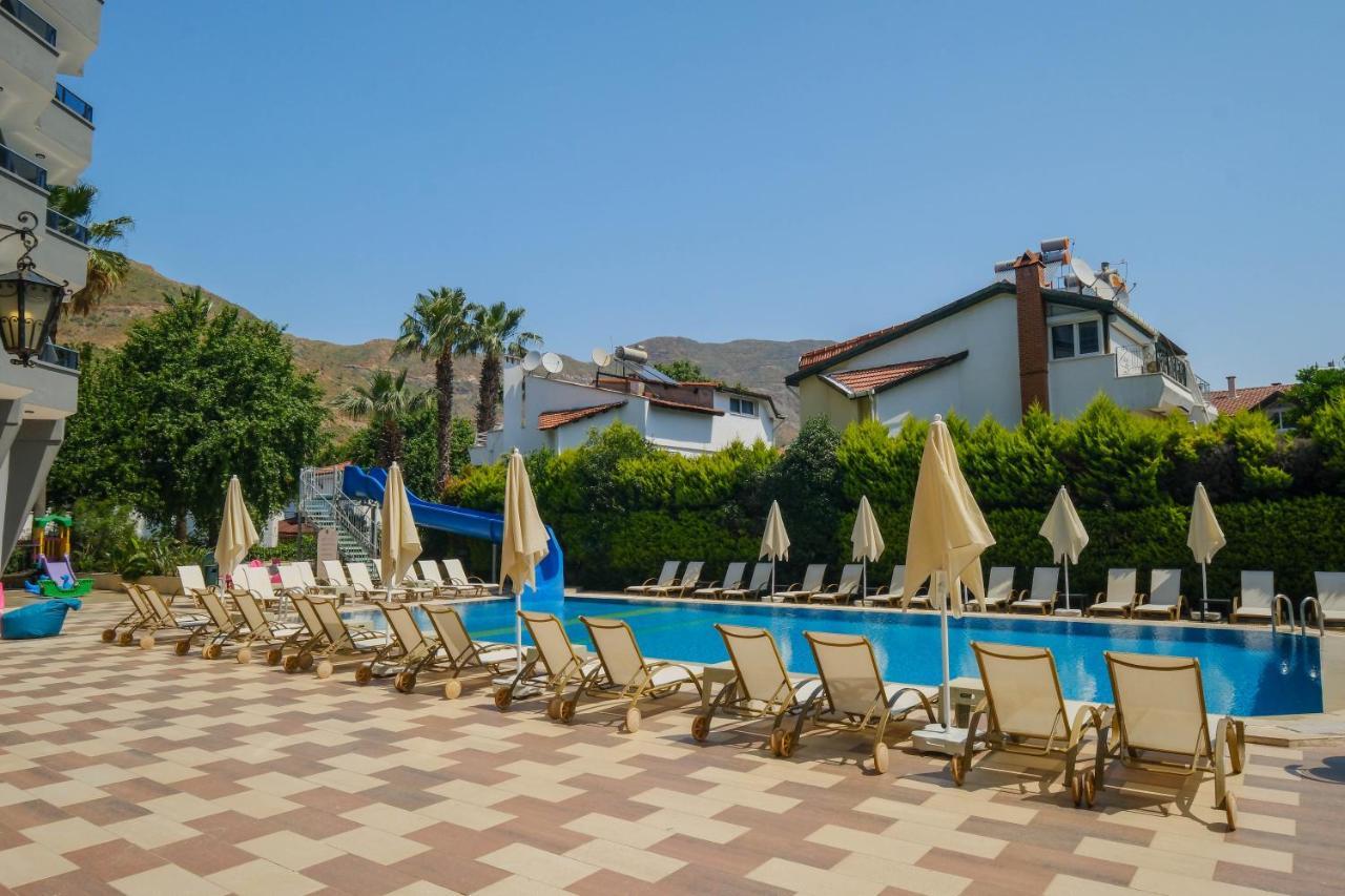 Hotel Club Selen İçmeler Exterior foto