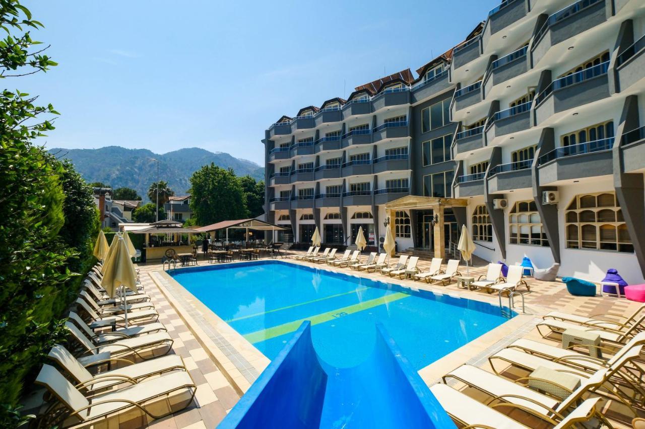 Hotel Club Selen İçmeler Exterior foto