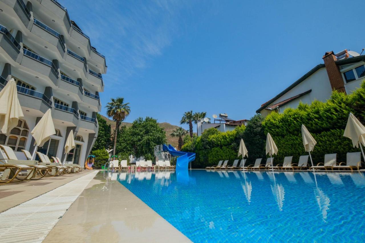 Hotel Club Selen İçmeler Exterior foto